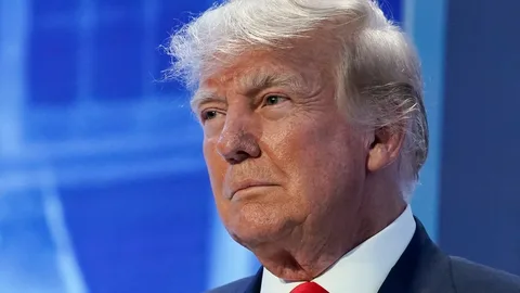 ترامب: تأخرت عن قمة شرم الشيخ بسبب خطاب نتنياهو.. والشرق الأوسط مستعد للسلام